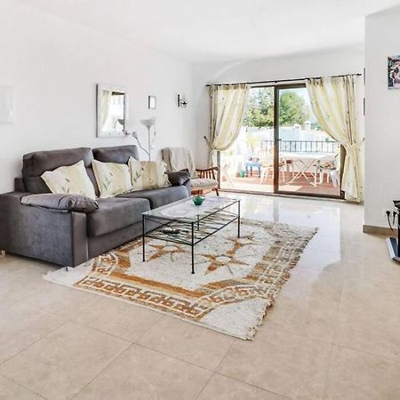 Capistrano Village B, 1 Bedroom + Free Wi-Fi 네르하 외부 사진