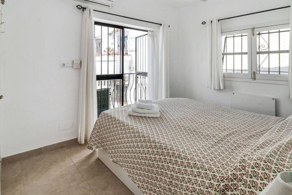 Capistrano Village B, 1 Bedroom + Free Wi-Fi 네르하 외부 사진